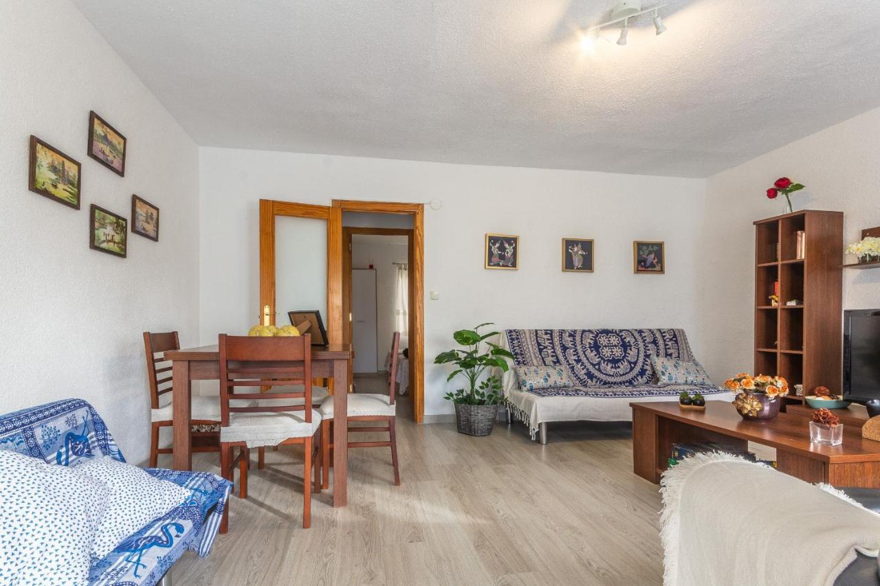 2Br Flat - Aircon - 5 Min Walk To Benidorm Beach Appartement Buitenkant foto