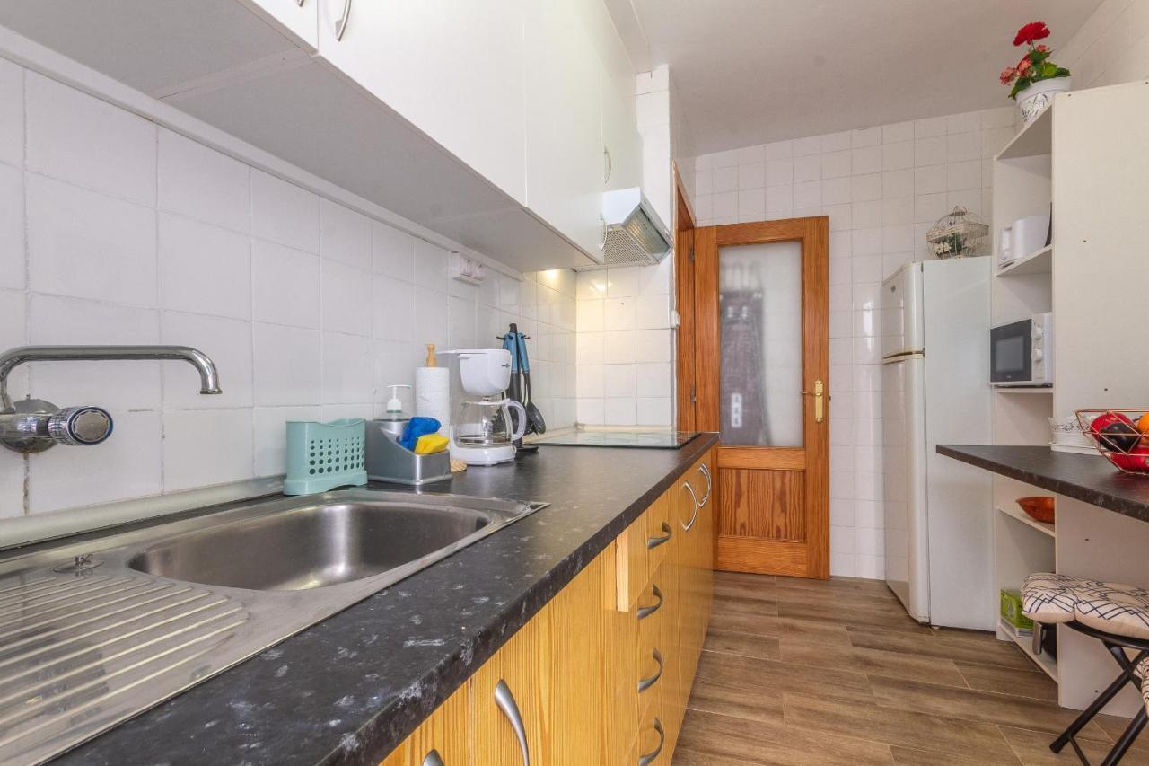2Br Flat - Aircon - 5 Min Walk To Benidorm Beach Appartement Buitenkant foto
