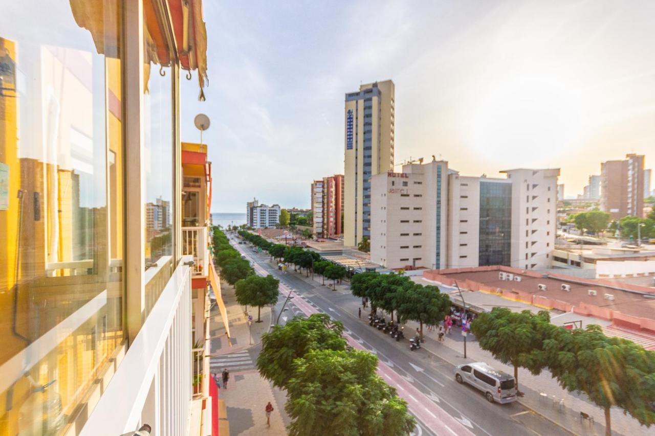 2Br Flat - Aircon - 5 Min Walk To Benidorm Beach Appartement Buitenkant foto