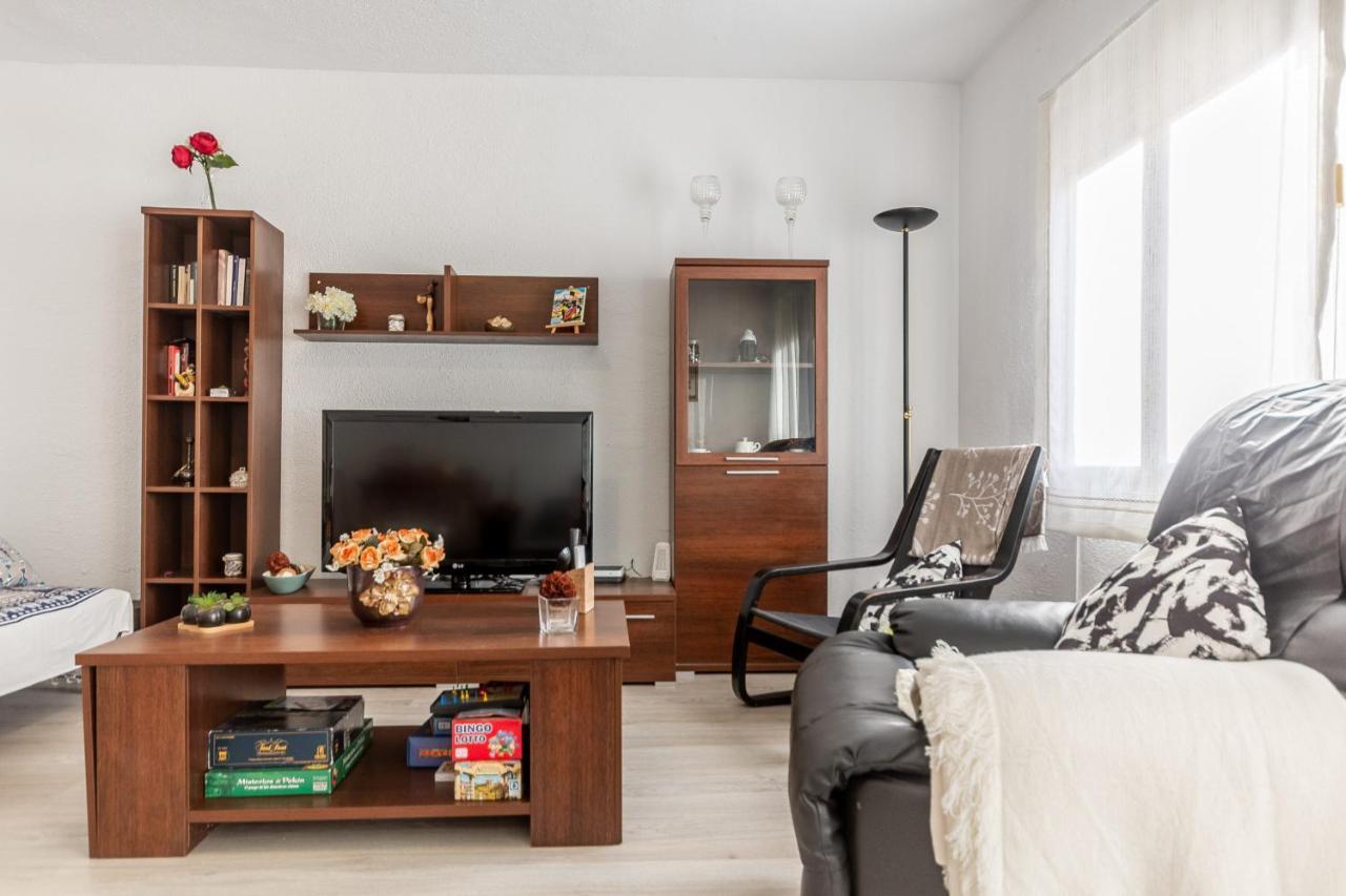 2Br Flat - Aircon - 5 Min Walk To Benidorm Beach Appartement Buitenkant foto