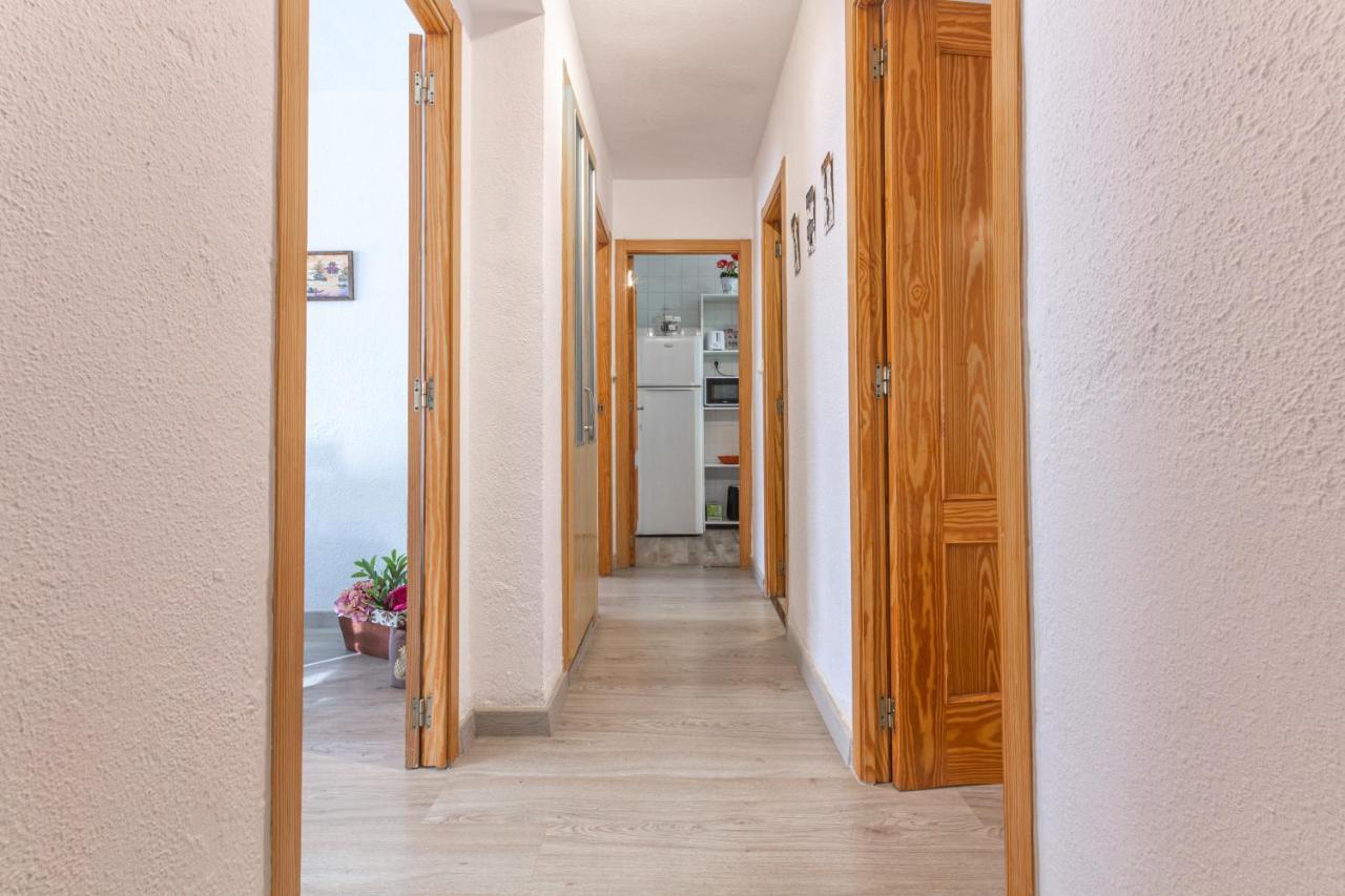 2Br Flat - Aircon - 5 Min Walk To Benidorm Beach Appartement Buitenkant foto
